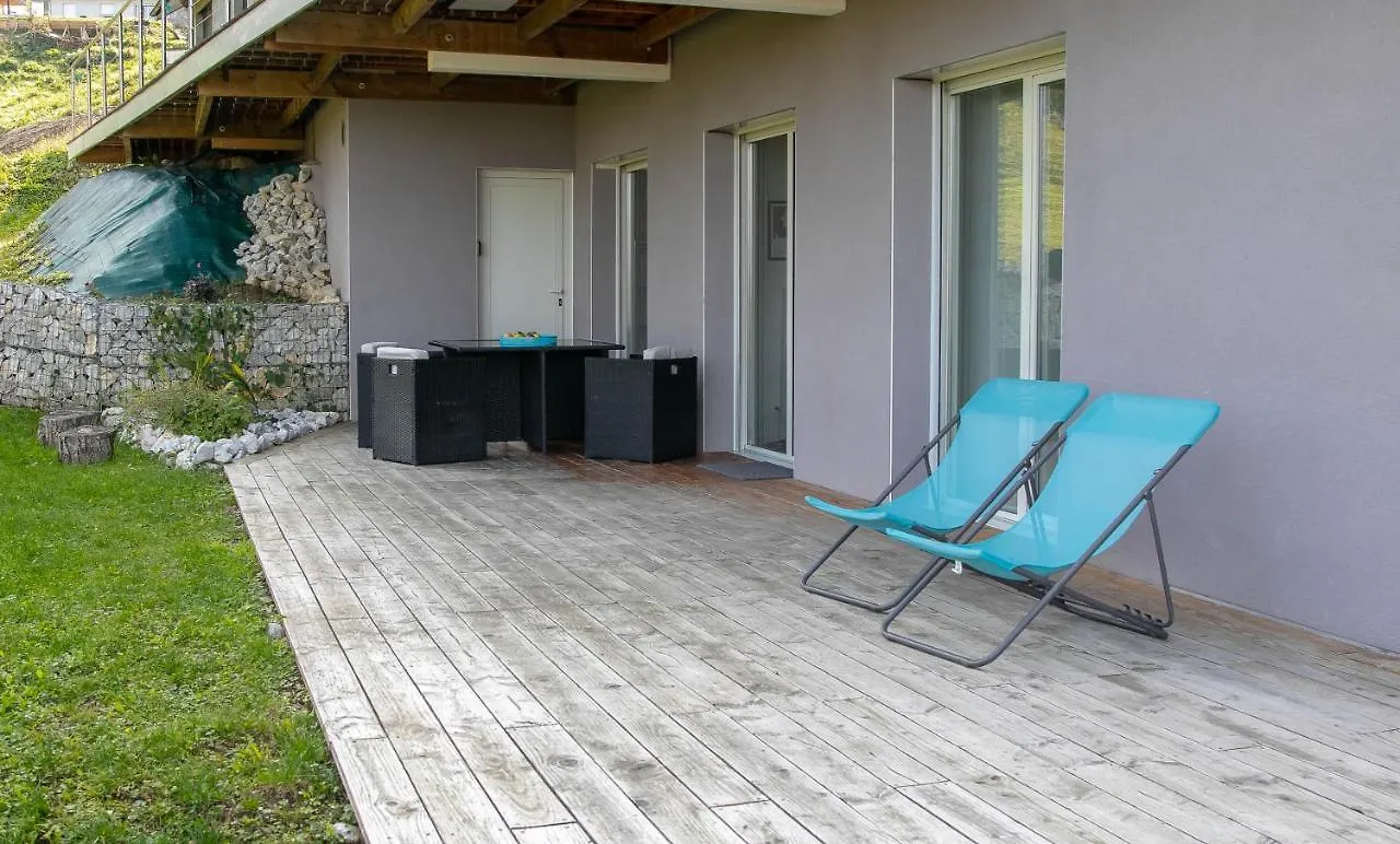 Gite Avec Piscine Privee A Interieure, Jacuzzi & Sauna Saint-Cassin 0*,
