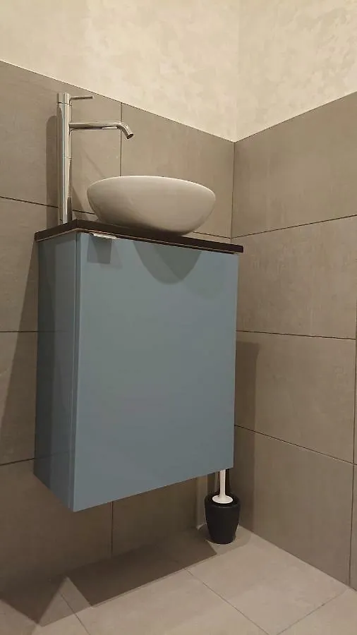 Gite Avec Piscine Privee A Interieure, Jacuzzi & Sauna Saint-Cassin Apartment